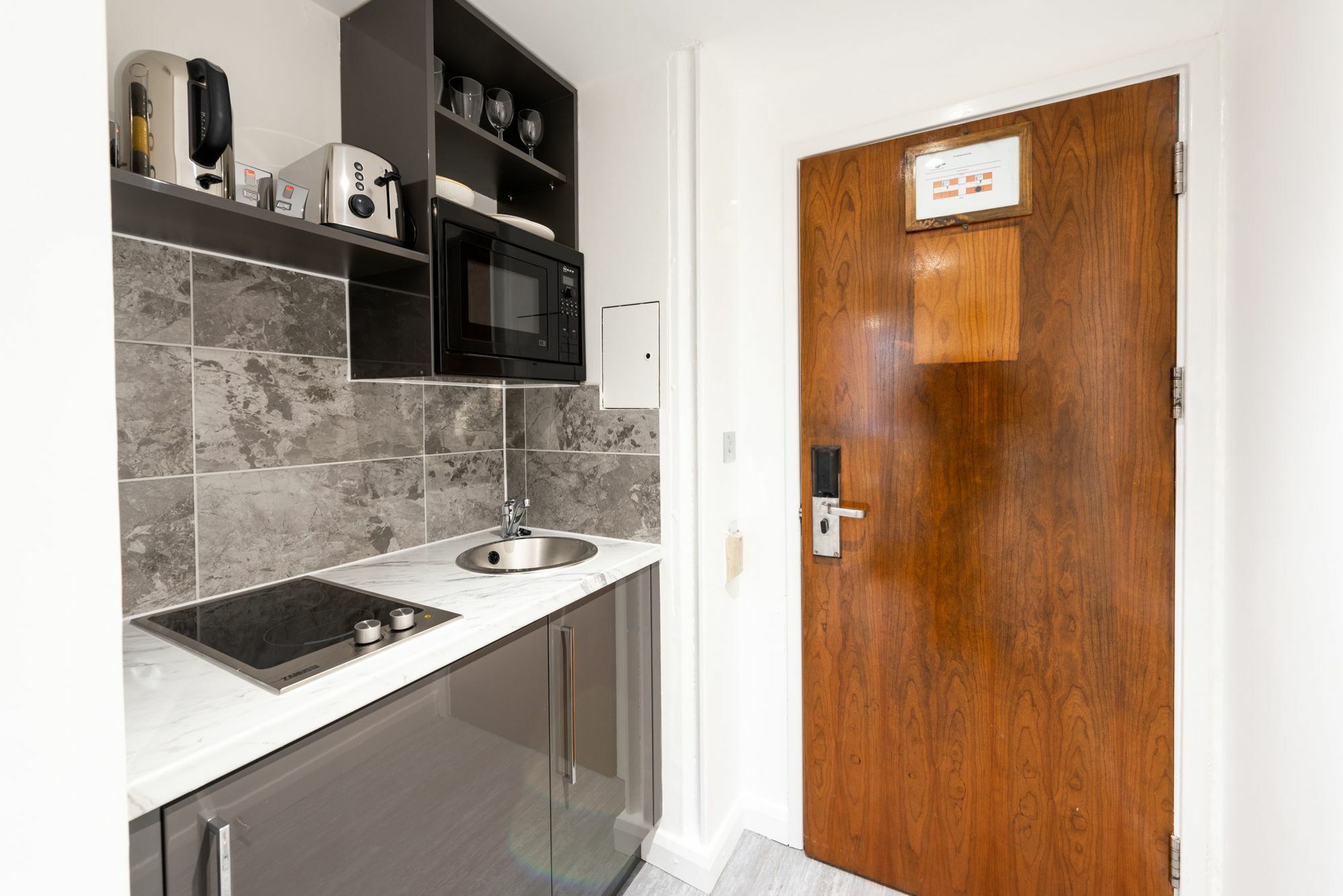 Roland House 3* Londen