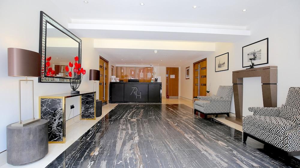 Roland House Apart-hotel
